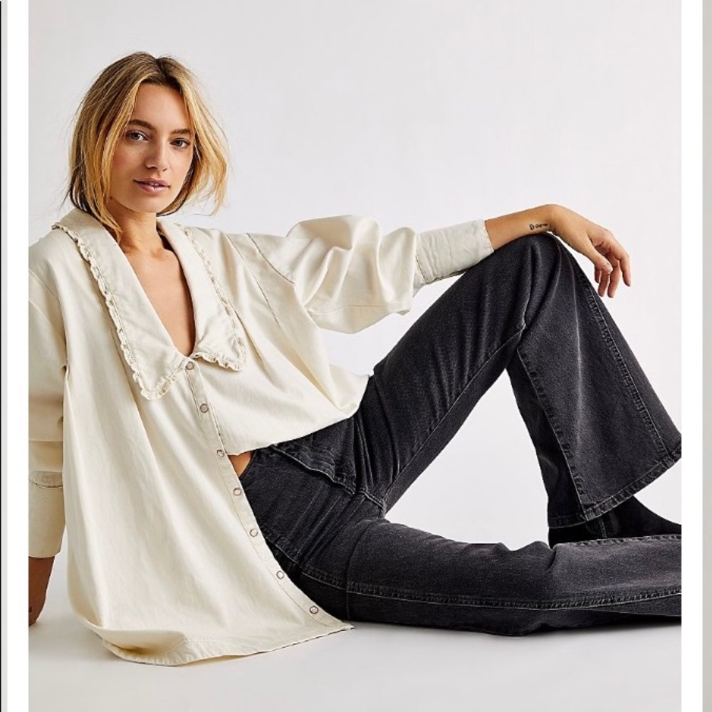 NWT Free People Charlie Denim Buttondown Sz Large :: OPEN TO OFFERS::